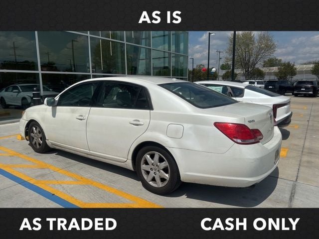 2010 Toyota Avalon XLS