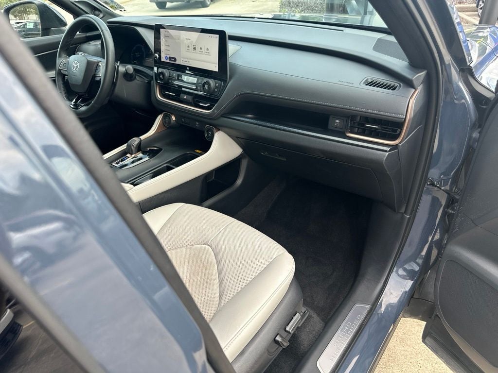 2024 Toyota Grand Highlander Hybrid MAX Limited