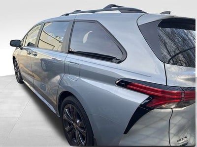 2025 Toyota Sienna XSE 7 Passenger