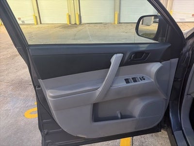 2013 Toyota Highlander Base Plus V6