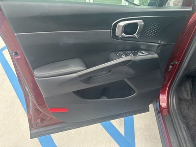 2025 Kia Sorento LX