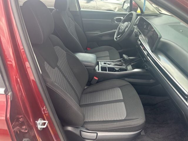2025 Kia Sorento LX
