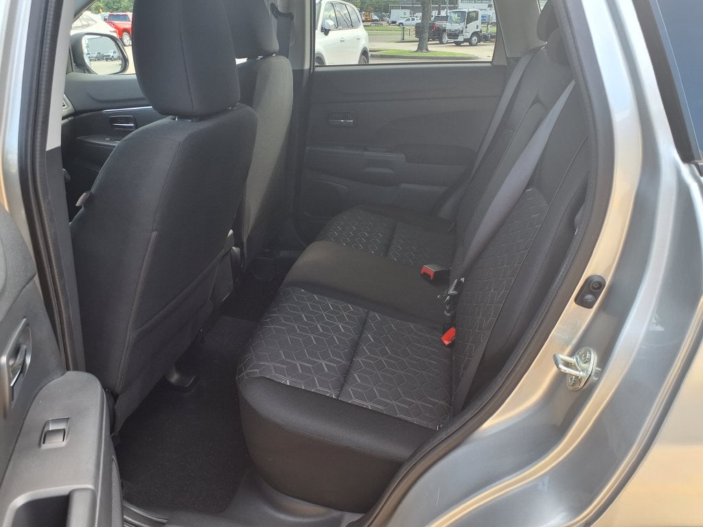 2024 Mitsubishi Outlander Sport 2.0 ES