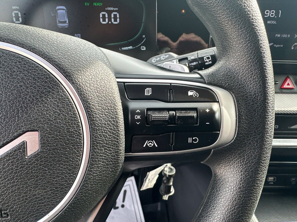 2023 Kia Sportage Hybrid LX