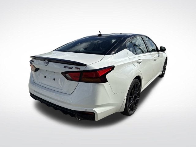 2026 Nissan Altima SR Midnight Edition®