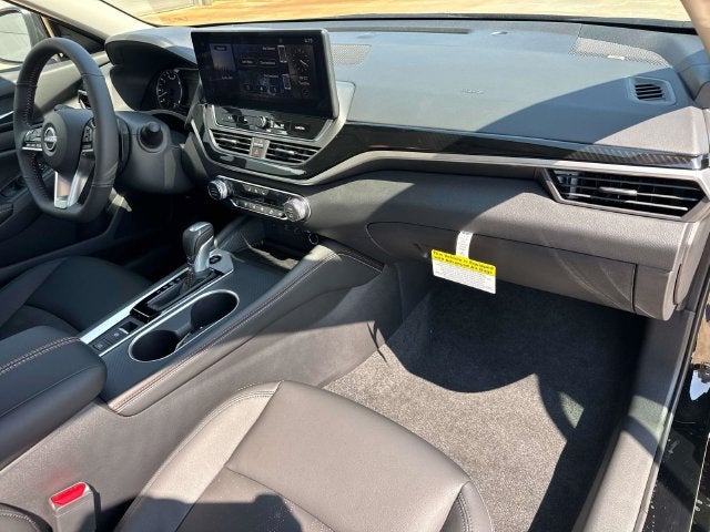 2026 Nissan Altima SR