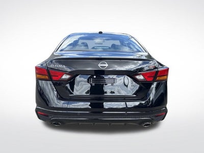 2026 Nissan Altima SR