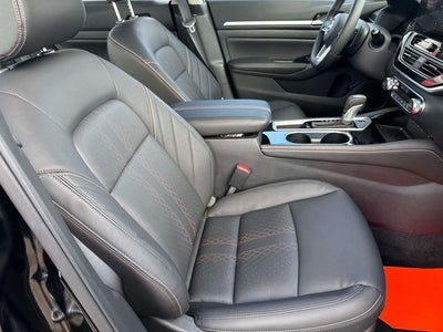 2025 Nissan Altima 2.5 SR