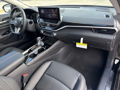 2025 Nissan Altima 2.5 SR