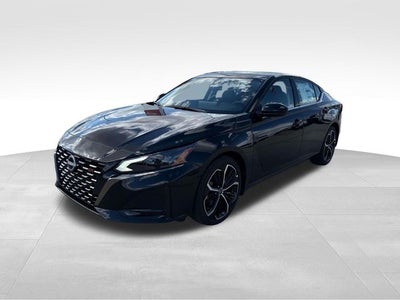 2025 Nissan Altima 2.5 SR