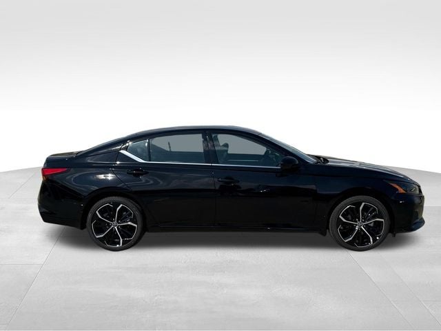 2026 Nissan Altima SR