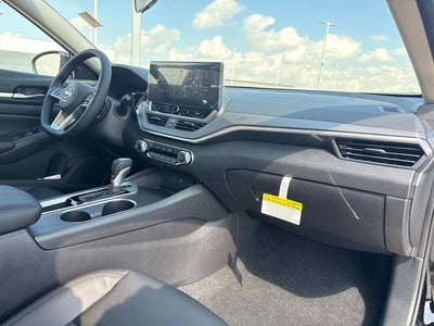 2026 Nissan Altima SR