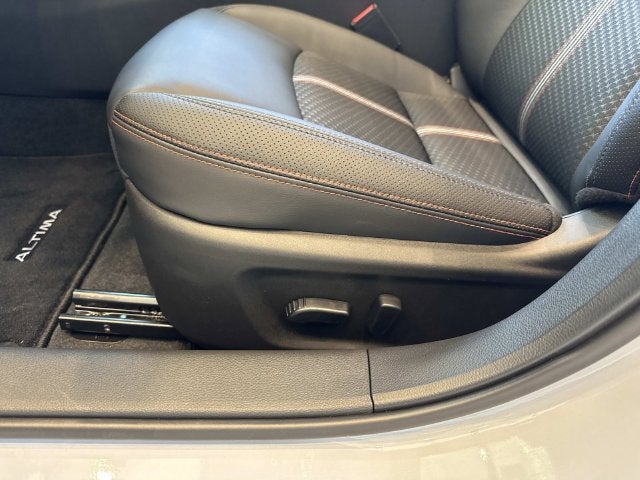 2026 Nissan Altima SR Midnight Edition®