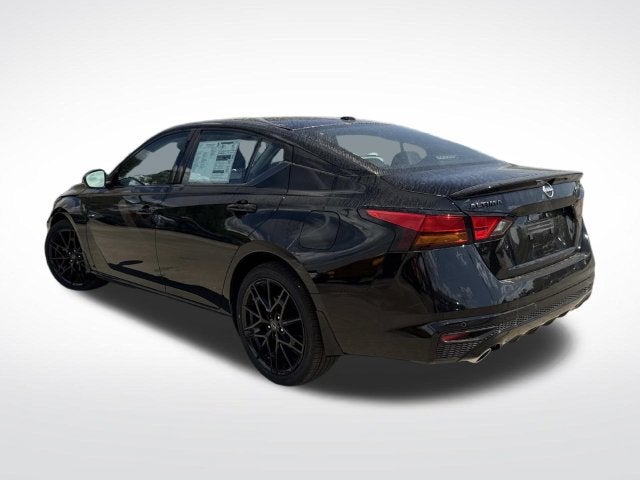 2026 Nissan Altima SR Midnight Edition®