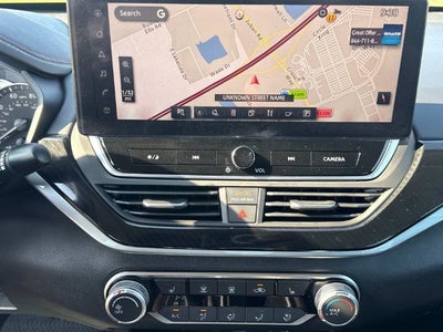2024 Nissan Altima 2.5 SR