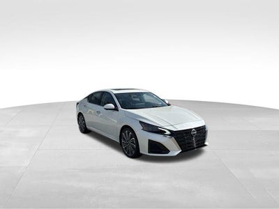 2025 Nissan Altima SL