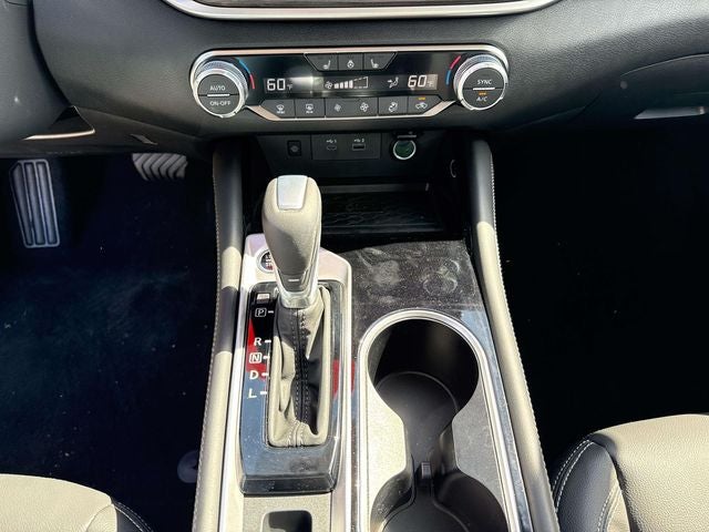 2025 Nissan Altima SL