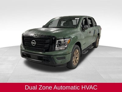 2024 Nissan Titan SV