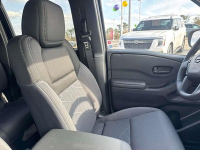 2026 Nissan Frontier Crew Cab SV