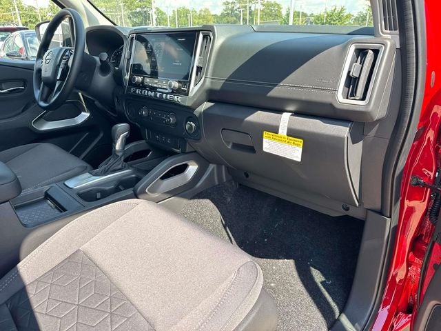 2027 Nissan Frontier SV