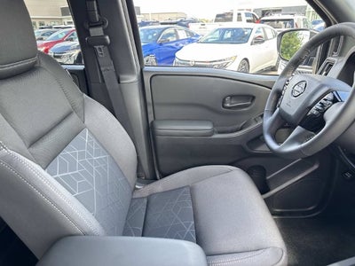 2027 Nissan Frontier Crew Cab SV