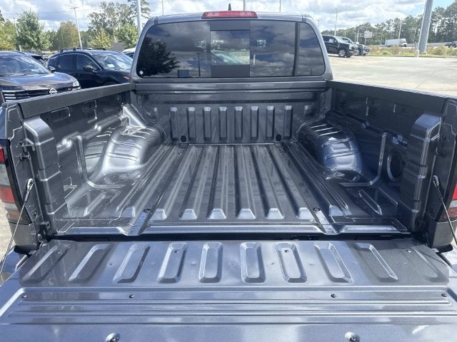 2027 Nissan Frontier Crew Cab SV