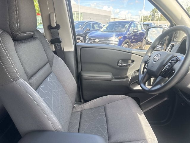 2027 Nissan Frontier Crew Cab SV