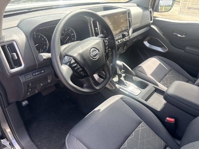 2027 Nissan Frontier Crew Cab SV