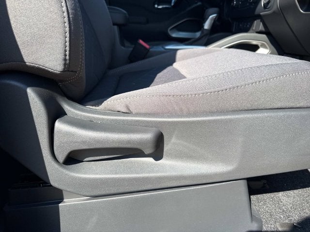 2027 Nissan Frontier Crew Cab SV