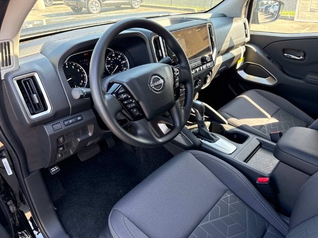 2027 Nissan Frontier Crew Cab SV
