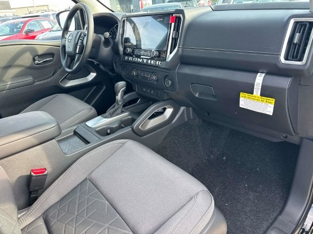2027 Nissan Frontier SV