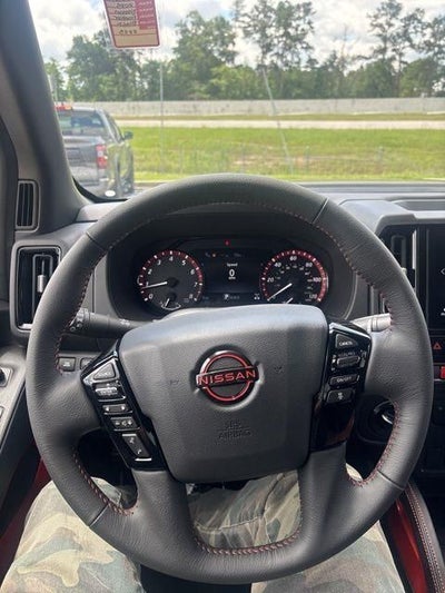 2025 Nissan Frontier Crew Cab PRO-4X®