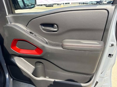 2027 Nissan Frontier Crew Cab PRO-4X®