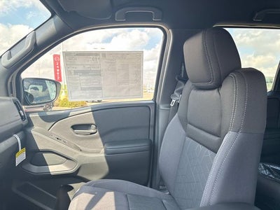 2026 Nissan Frontier Crew Cab SV