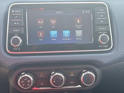 2025 Nissan Versa SV