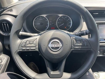 2025 Nissan Kicks S