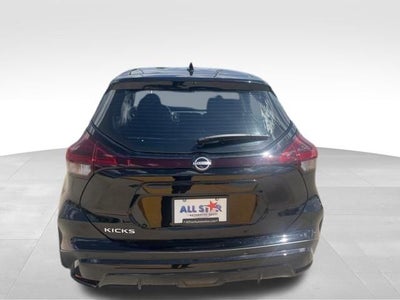 2025 Nissan Kicks Play S