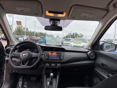 2025 Nissan Kicks Play S