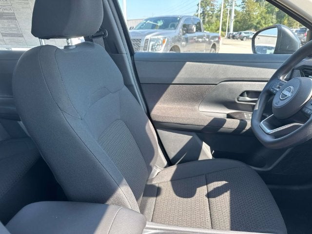 2027 Nissan Kicks S