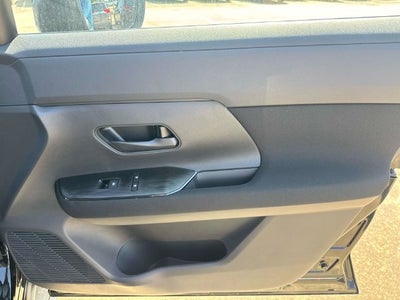 2027 Nissan Kicks S