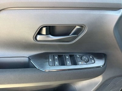 2027 Nissan Kicks S