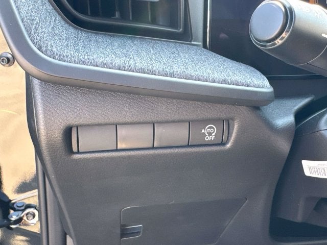 2027 Nissan Kicks S
