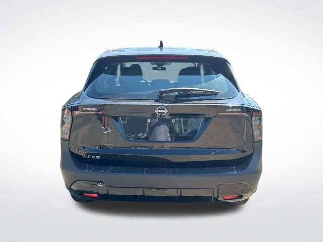 2027 Nissan Kicks S