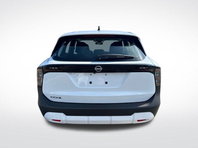 2027 Nissan Kicks S
