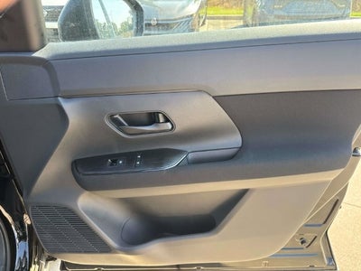 2027 Nissan Kicks S