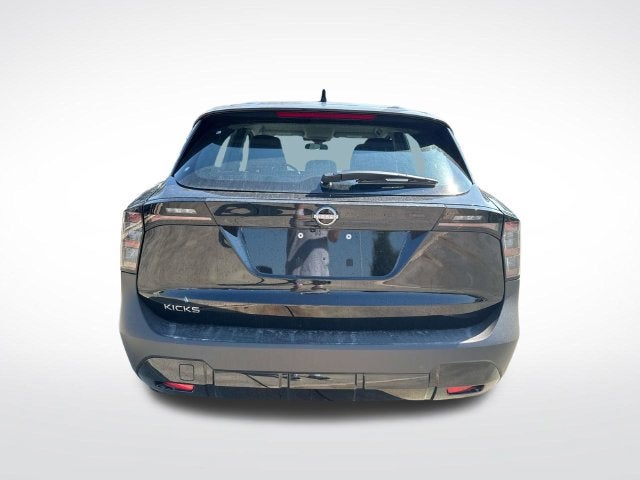 2027 Nissan Kicks S
