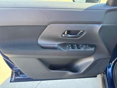 2027 Nissan Kicks S