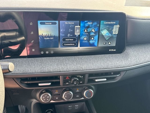 2027 Nissan Kicks S