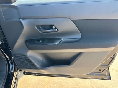 2027 Nissan Kicks S