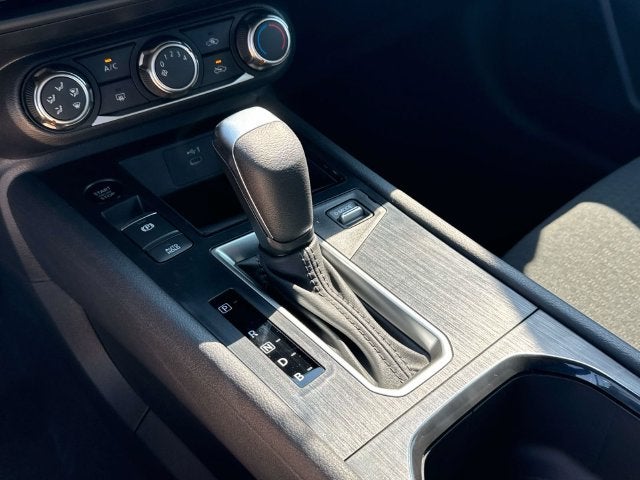 2027 Nissan Kicks S